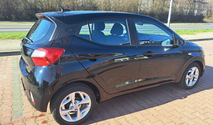 Hyundai i10 cena 49500 przebieg: 40500, rok produkcji 2021 z Zawiercie małe 326